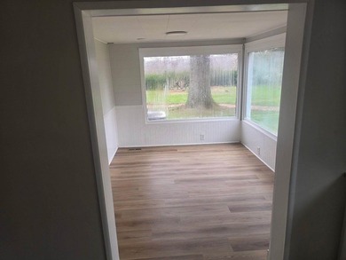 PRICE REDUCED & FRESH LANDSCAPING JUST COMPLETED! The heavy - photo 4