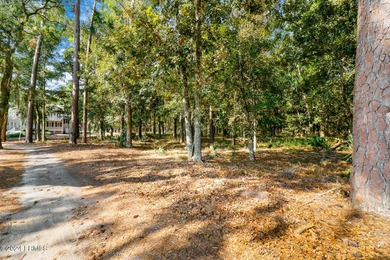Nestled on a stunning 1-acre lot in Haig Point, this prime - photo 6