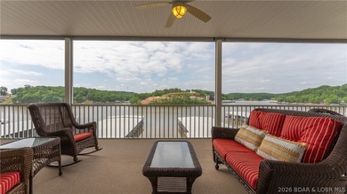 Walk-in 3 bedroom, 3 bath condo at Summer Place with no stairs - photo 2