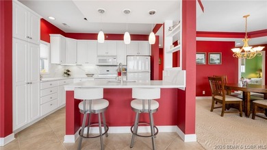 Walk-in 3 bedroom, 3 bath condo at Summer Place with no stairs - photo 5