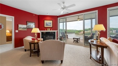 Walk-in 3 bedroom, 3 bath condo at Summer Place with no stairs - photo 9