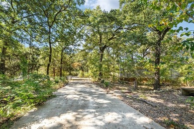 Cedar Creek Lake Home For Sale in Gun Barrel City Texas