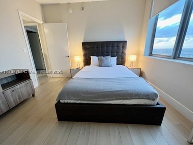 LOWER PENTHOUSE & WATERFRONT CONDO -  & SHORT-TERM RENTAL. 3 - photo 17