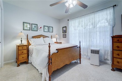 Welcome to this Impeccably Maintained 3 Bedroom, 2 Full Bath - photo 20