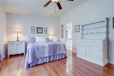 Welcome to this Impeccably Maintained 3 Bedroom, 2 Full Bath - photo 25