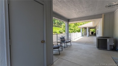 Welcome to this spacious 3 bedroom, 3 bath top-floor condo at - photo 27