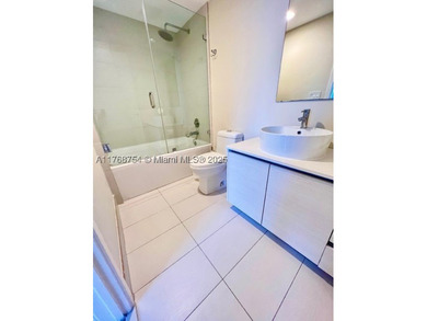 LOWER PENTHOUSE & WATERFRONT CONDO -  & SHORT-TERM RENTAL. 3 - photo 28