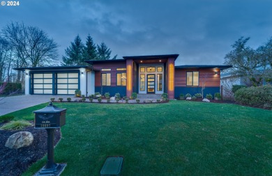 Lake Home For Sale in Milwaukie, Oregon