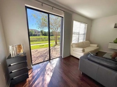 Step into this beautifully maintained 3-bedroom, 2.5-bath - photo 19