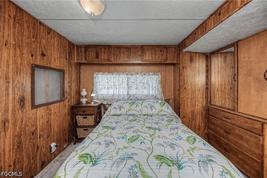 Located in the desirable Fountain View RV Resort, a - photo 22