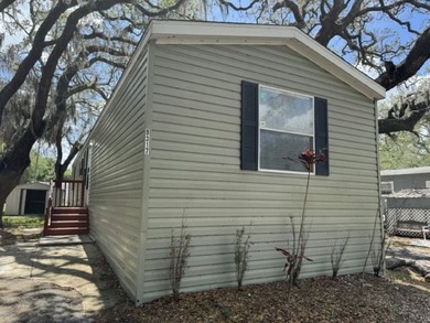 Own your own home in a quiet, well-maintained neighborhood! This - photo 1