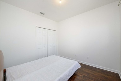 Step into this beautifully maintained 3-bedroom, 2.5-bath - photo 38