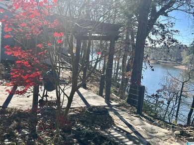 Stunning 3-bedroom, 2-bath lakefront home on beautiful Lake - photo 40