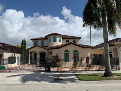 (private lake, pond, creek) Home For Sale in Miami Florida