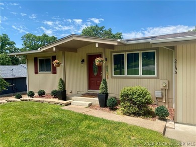 Big price improvement on this turn-key Osage Beach lakefront - photo 2
