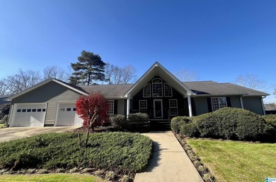 Stunning 3-bedroom, 2-bath lakefront home on beautiful Lake - photo 42