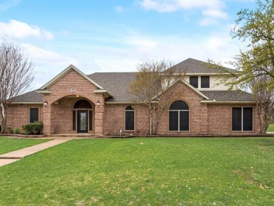 Lake Home For Sale in Fort Worth, Texas