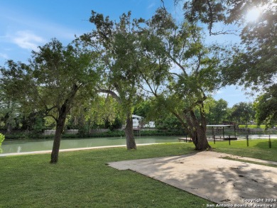 Guadalupe River - Lake Placid Lot For Sale in Seguin Texas