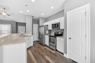 Beautiful Home with Open Floor Plan & Upgraded Features Near - photo 16