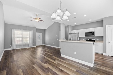 Beautiful Home with Open Floor Plan & Upgraded Features Near - photo 20