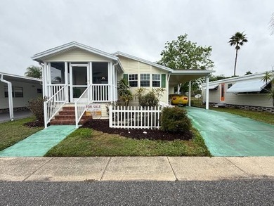 Lake Haven Home For Sale in Dunedin Florida