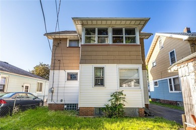 Another Rockin' Rochester Property! Grandma's House is finally - photo 4