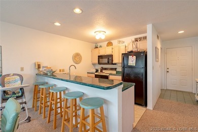 3 Bedroom, 3 Bath lakefront condo in Regatta Bay Condominiums at - photo 3