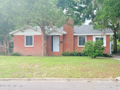 St. Johns River Home For Sale in Jacksonville Florida