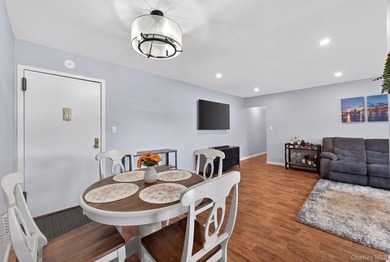 Don't miss this updated 2 bed 1 bath first-floor co-op that is - photo 3