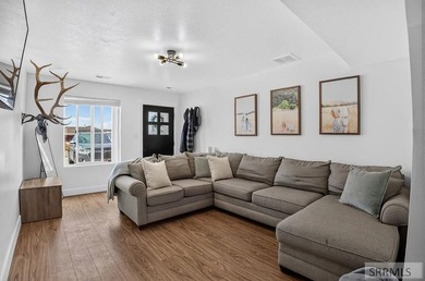 Welcome to 85 E Legacy Drive! Built in 2022, this immaculate - photo 4