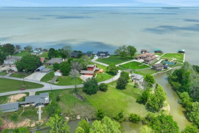 Additional listing photo 1