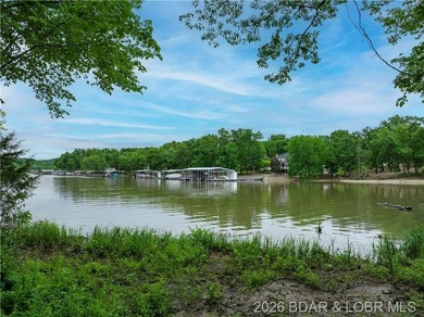 Large Lake Front Lot with 230 ft of Lake Front and 1.3 Acres - photo 3