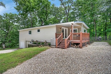 Some homes ask for your time before you can enjoy them. This one - photo 2