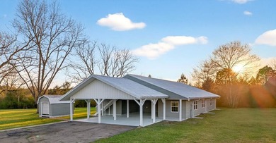 Welcome to your private country retreat on 26 beautiful acres! - photo 3