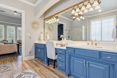 Perfectly positioned on the Bridlewood golf course, this - photo 19
