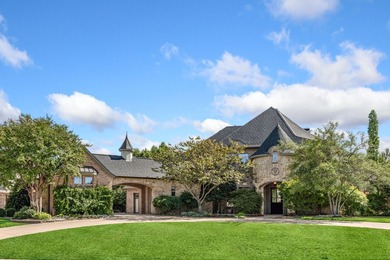Welcome to this exquisite custom-built Carmen Homes masterpiece - photo 1