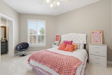 Perfectly positioned on the Bridlewood golf course, this - photo 25