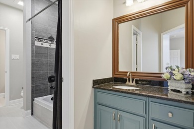 Perfectly positioned on the Bridlewood golf course, this - photo 26