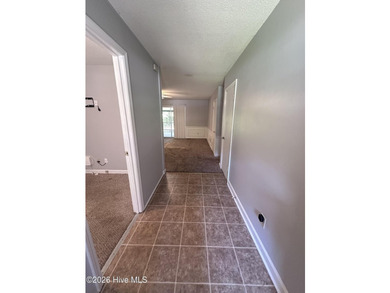Ready for a New Owner. This one owner home has so much potential - photo 3