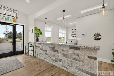 Exceptional opportunity to own a modern, professionally designed - photo 6