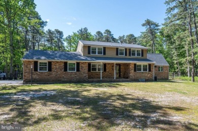 Lake Home For Sale in Medford, New Jersey