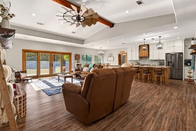 Welcome to your private retreat on beautiful sprawling acreage - photo 8