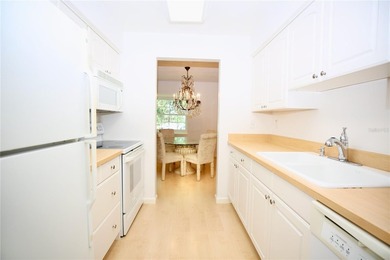 WELCOME to this exceptional, fully reimagined turn-key villa in - photo 8
