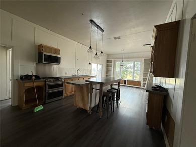 Exceptional opportunity to own 3.8 acres in one of Sulphur - photo 6