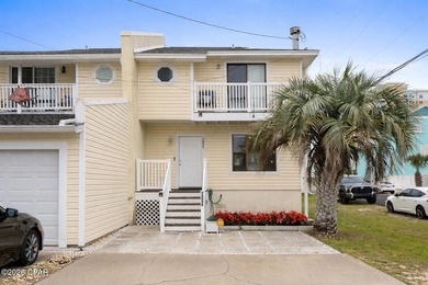 Opportunity meets location with this three bedroom coastal - photo 1