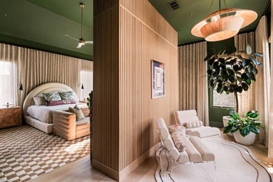 Some homes are designed to be seen. This one was designed to be - photo 13