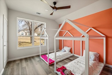 Welcome to your private oasis in the coveted, gated community of - photo 25