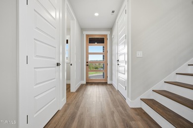 Welcome home to this brand-new, custom-built, 3 bedroom, 2.5 - photo 5