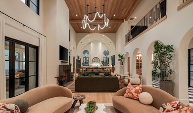 Some homes are designed to be seen. This one was designed to be - photo 26