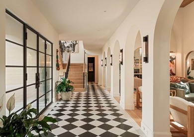 Some homes are designed to be seen. This one was designed to be - photo 27